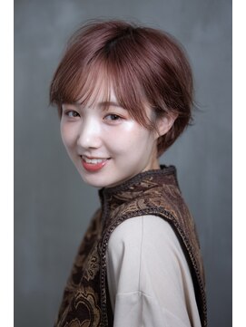 トップシェイプ(TOP SHAPE) 大人可愛い20代30代40代黒髪前下がりショートボブ丸みショート