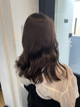 シェノン バイ アランスミシー 表参道(CHAINON by Alan smithee) 夏先取りツヤ感ラベンダーカラー