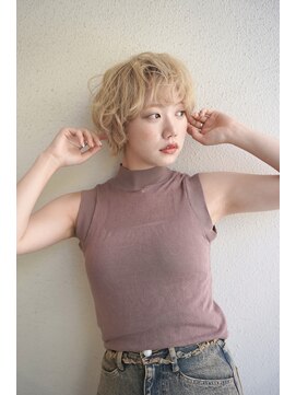 ブゾン(buZon) 【buZonブゾン】 ハイトーン×マッシュショート