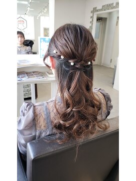 レディスペヘアー(redispe hair) ハーフアップ【名古屋駅・名駅】