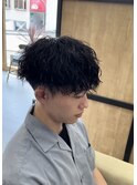 刈り上げツーブロックツイストスパイラルパーマメンズマッシュ