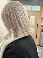 リノショアーズ 元町店(RINOSHORES)&nbsp;10代20代★大人かわいいトリプルカラーブリーチホワイトベージュ