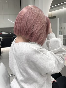 ソル 栄矢場町(SOL) ピンクカラー切りっぱなしボブヘアーピンクベージュ