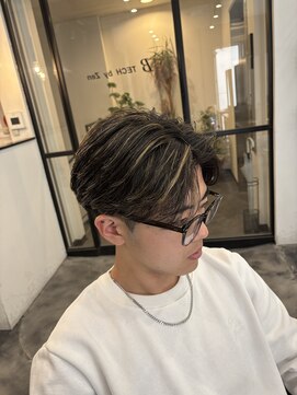 ビーテックバイゼン(B TECH by Zen) ハイライトメッシュ×センターパート