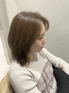 ナンバー 大分中央町店(N°) レイヤーカット韓国風ミディアムくびれスタイルアッシュカラー