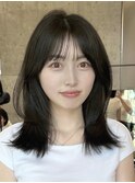 フェミニンカール大人ヘアモテ髪前髪パーマオフィスヘア