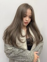 ダズリングディア(Dazzling Deer)&nbsp;ナチュラルブラウン／ロング／レイヤーカット／ワンカール