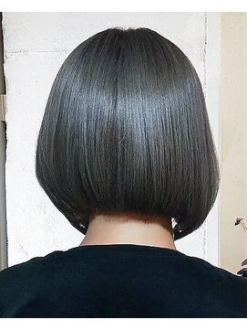 エノア 東京(ENORE) ボブ｜アッシュグリーン