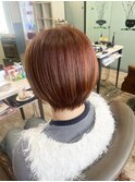 丸みショートボブ × オレンジブラウン