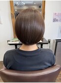 ＊赤みを抑えた柔らかベージュ×丸みボブ＊