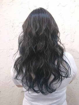 フロール(Flor) 【flor 戸塚】*無造作カール+ネイビーブルージュ*