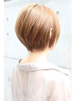 レウナ 外苑前(Reuna)&nbsp;【30代40代50代】トップふんわり耳かけ小顔ショート