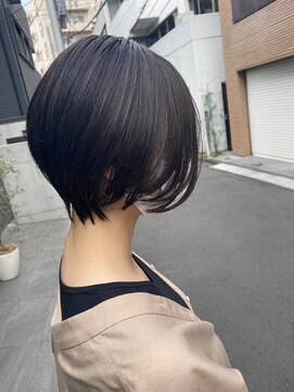 クラム(clam.) 【clam./窪田】オトナ可愛いミニボブ