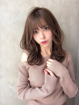 プラチナ(PLATINA) セミロング大人可愛い前髪ベージュ