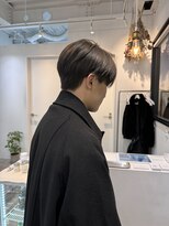 ロカ 表参道(loka)&nbsp;センターパート/ツーブロック[表参道/ブリーチ/ハイライト]Mai