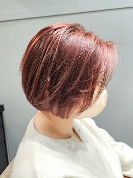 ネウィ 八王子(newi) 艶感ピンクベージュ ボブ