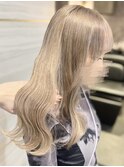 《chihina》ホワイトベージュ/ダブルブリーチ/韓国/大宮