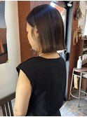 パツっと切りっぱなしボブ
