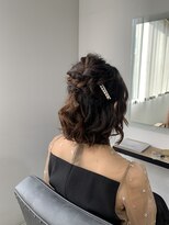 アリーズ シブヤ(ALLYS shibuya)&nbsp;ボブのハーフアップアレンジスタイル