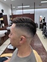 ヘアサロンナンバーワンクラブ上和田本店 ハードパートスキンフェード