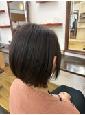 ショートボブ