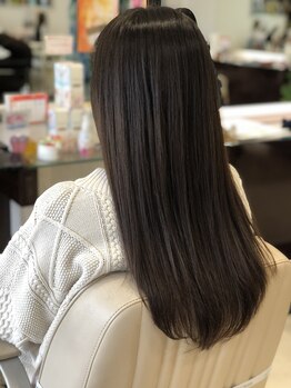 ヘアメイク ミラー(Hair Make MIRROR)の写真/梅雨時期のモヤモヤ回避に☆髪質やダメージに合わせて施術いたします！