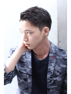 ガランテ(Galante) サイドパート刈り上げツーブロックネープレス