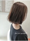 ナチュラルベージュ