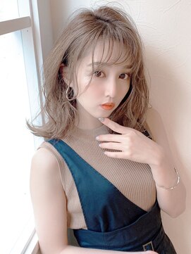 ゼロナナ バイ アフロート(07 by afloat) 夏イルミナカラー耳かけ毛先デジタルパーマフォギーベージュ