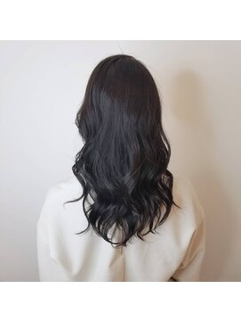 ジーナ 博多(Zina) 小顔セミウェットウェーブピンクベージュハイライトカラー