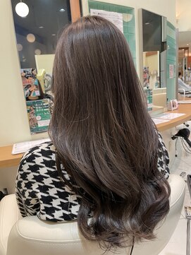 アンフェリール 原島店(Em Fellir) ヨシンモリ/グレージュアッシュ/グレージュカラー/20代30代40代