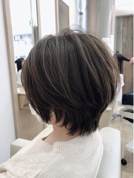 シエル(ciel) 丸みが可愛いふんわりショート☆スモーキーベージュ