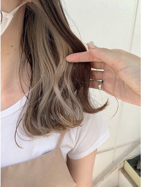 20代30代40代艶カラー×イヤリングカラー×シルキーベージュ：L175298147
