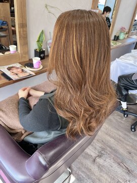 美容室 ラ・クープ 脱白髪染め大人ハイライト