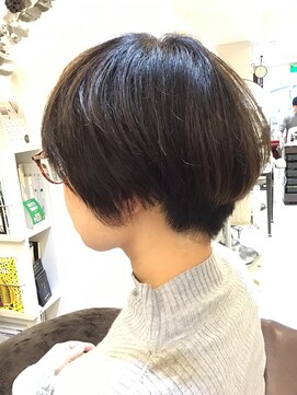 サロン ド ルーク(salon de LHOOQ) 刈り上げショートボブ