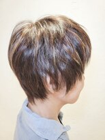 松本平太郎美容室 国立店 シャギーショートレイヤー×ハイライト/30代40代50代60代
