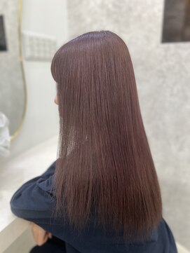 ラビス(Lovis) 黒髪カタログ/ボブルフ/ネビージュ/小顔に見せるヘア/ワンレン