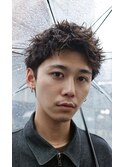 スパイキーショートスパイキーパーマルーズパーマ刈り上げ