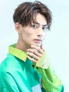 リップス 川崎(LIPPS) 長さ整えパート分けスタイル