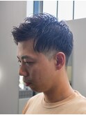 アップバングショートレイヤーメンズ刈り上げショート