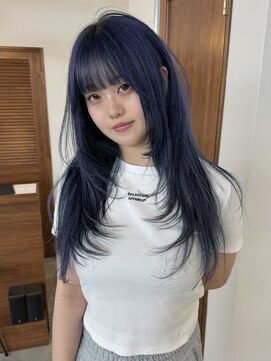 リヴ ウメダ(LIV umeda) ネイビーブルー/ブリーチ1回/ダブルカラー/レイヤーカット