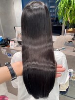 シャルムバイケンジ(Charm.by KENJE)&nbsp;銀座髪質改善レイヤーカット白髪ぼかしハイライト縮毛矯正有楽町