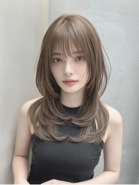 ヴェイン 渋谷(vain) レイヤー 顔周りレイヤー 小顔カット 透明感カラー