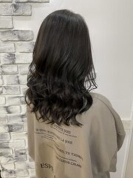 アルファ(alpha) 大人ガーリー/ダークアッシュ/似合わせカット/ミディアムレイヤ