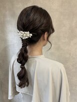 アロッタ 池袋(alotta)&nbsp;結婚式やパーティーに◎編みおろしスタイル