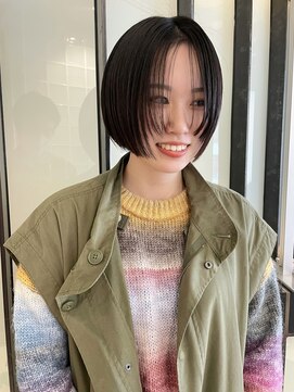 モンルル プル(mon loulou + plus) 似合わせボブ、切りっぱなしボブ、顔まわりカット、デザインボブ