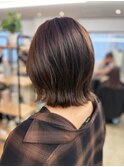 まとまりながら軽く見える、大人のくびれボ