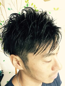 トモズヘアデザイン(Tomo's Hair Design) アシメバックサイド刈り上げ