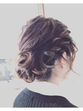 ヘアメイク イアラ 高柳(hair make iara) ゆるカワスタイル