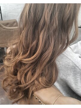 アンフィ 南町田(Anphi) ハイライトベージュ